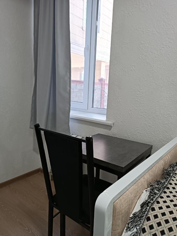 Nomad Inn Bisjkek Eksteriør billede